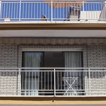 - 2 Bedrooms With Wifi And Sea Views - 01679 Apartment *